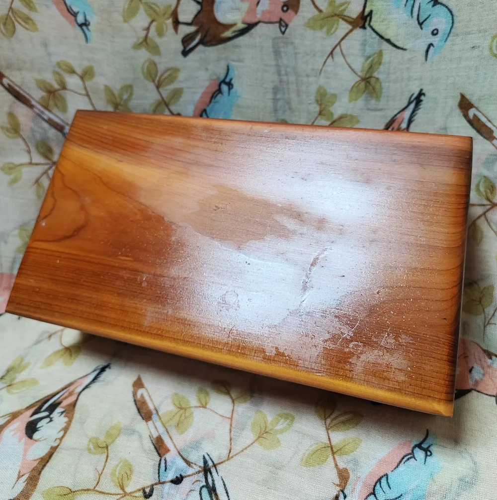 Lane Cedar Chest Salesman Sample Wood Jewelry Craft Stash Box *FLAW* NO KEY
